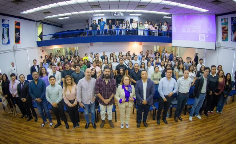 Yasmín Esquivel respalda autonomía de tribunales administrativos